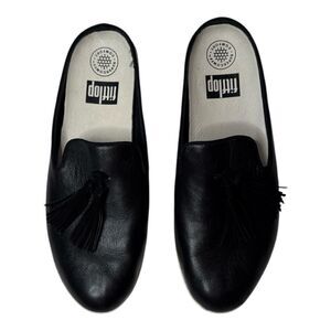 Fitflop Women’s Black Superskate Slip-On Leather Flats. Size 7.5.